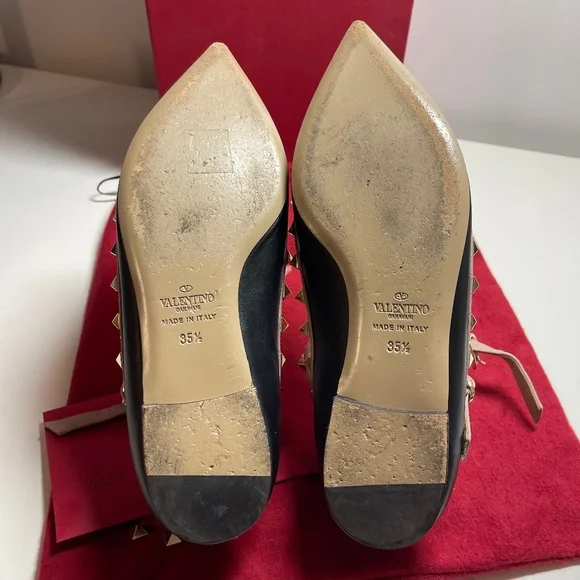 VALENTINO ROCKSTUD PUMPS IN BLACK PATENT LEATHER - Picture 5 of 7